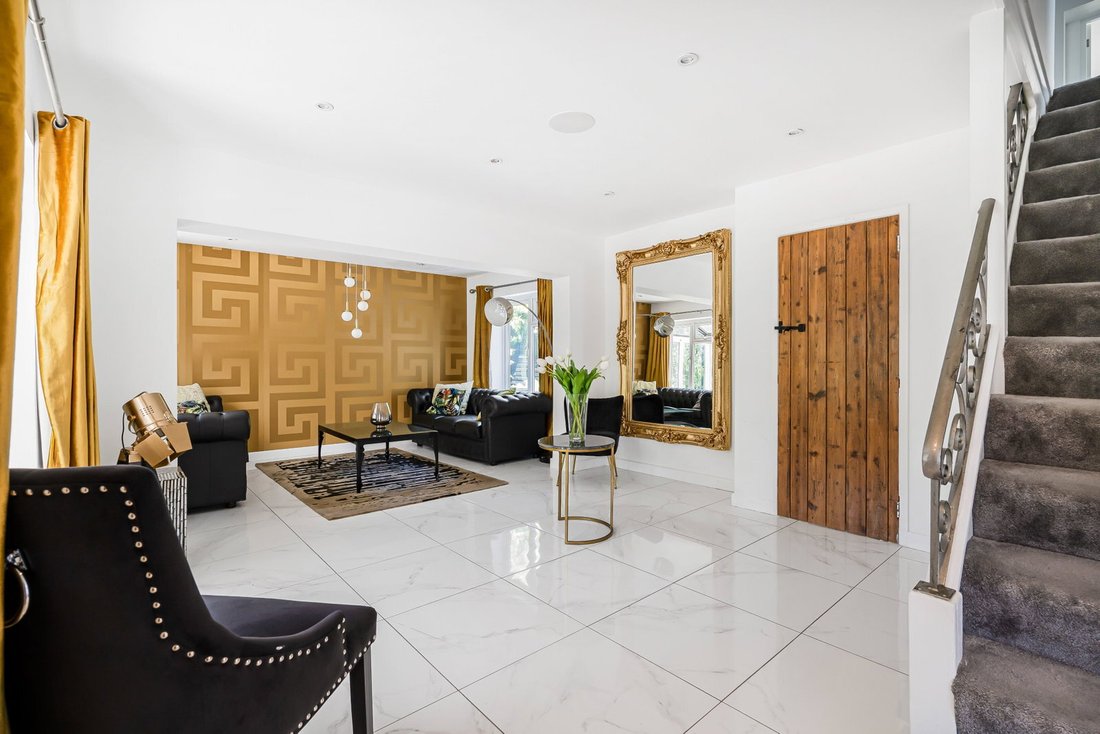 House in Caterham, South Godstone, England 4 - 18406841