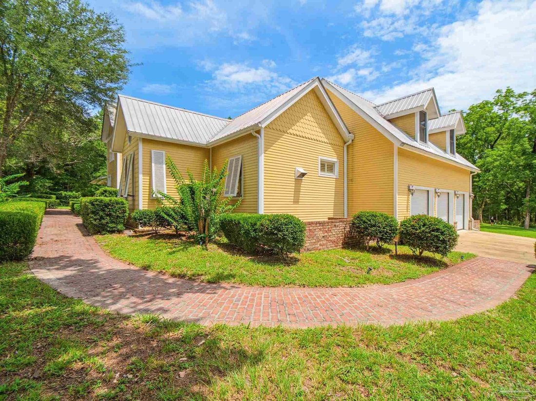 House in DeFuniak Springs, Florida, United States 4 - 18416669
