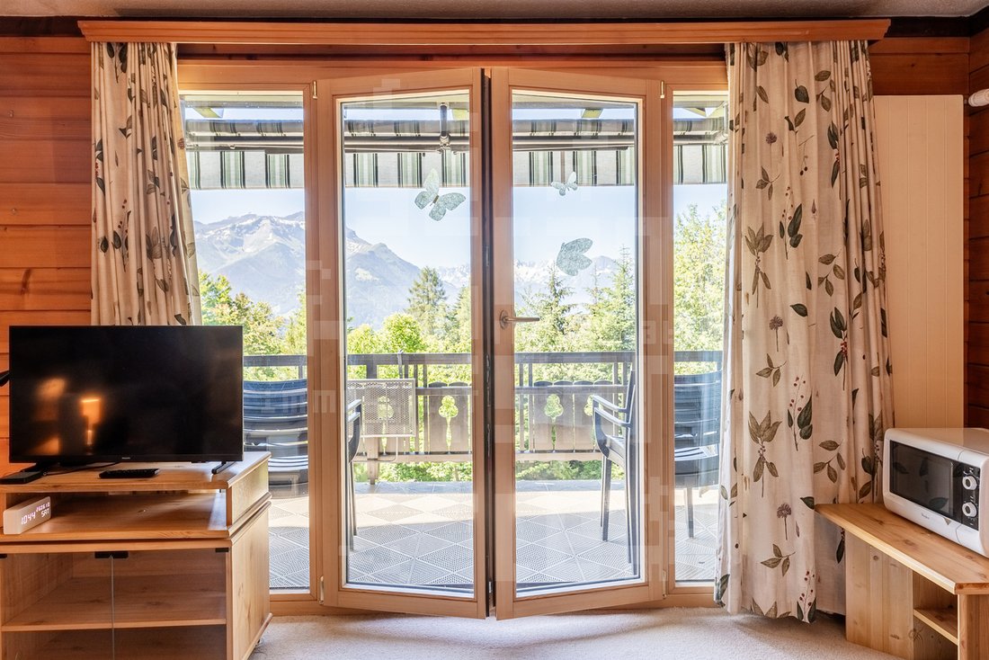 Chalet in Ollon, Waadt, Schweiz 2 - 18411004
