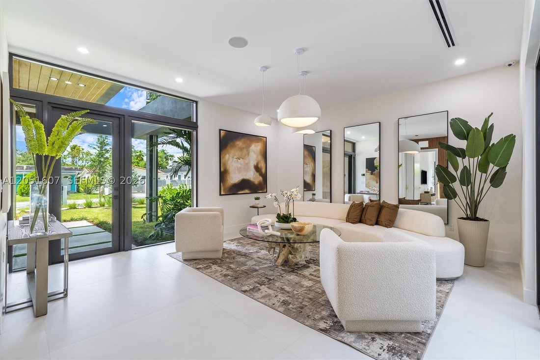 House in Miami, Florida, United States 2 - 18414835