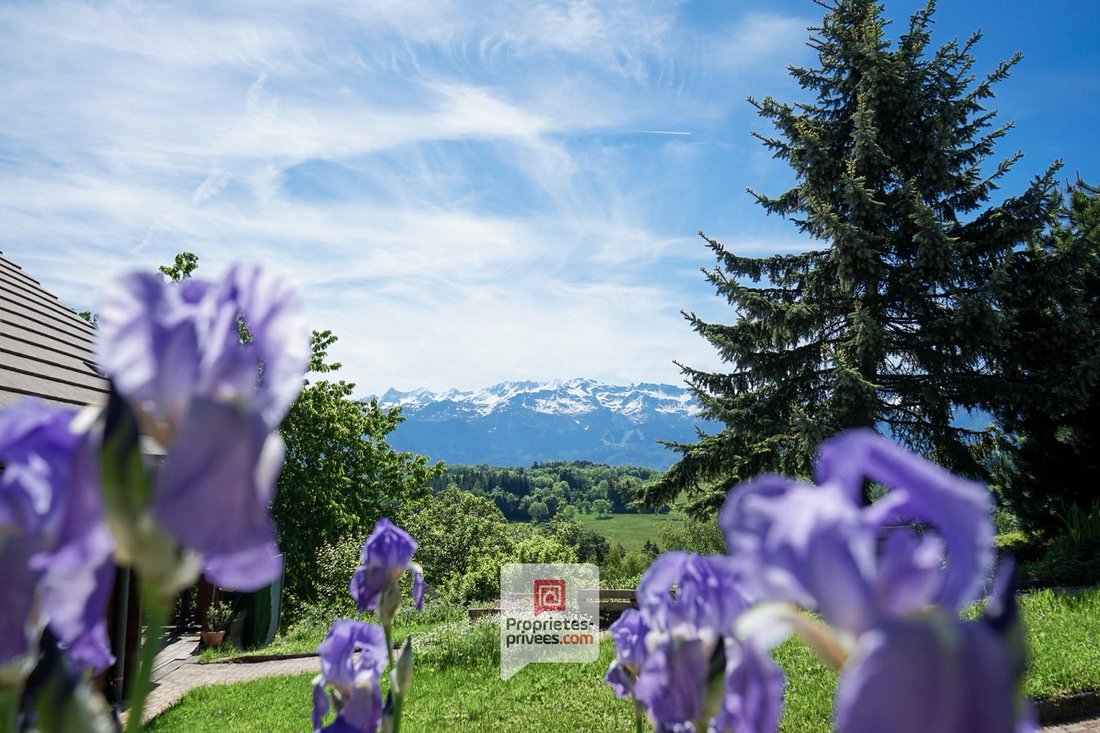 Villa in Plateau-des-Petites-Roches, Auvergne-Rhône-Alpes, France 2 - 18039036