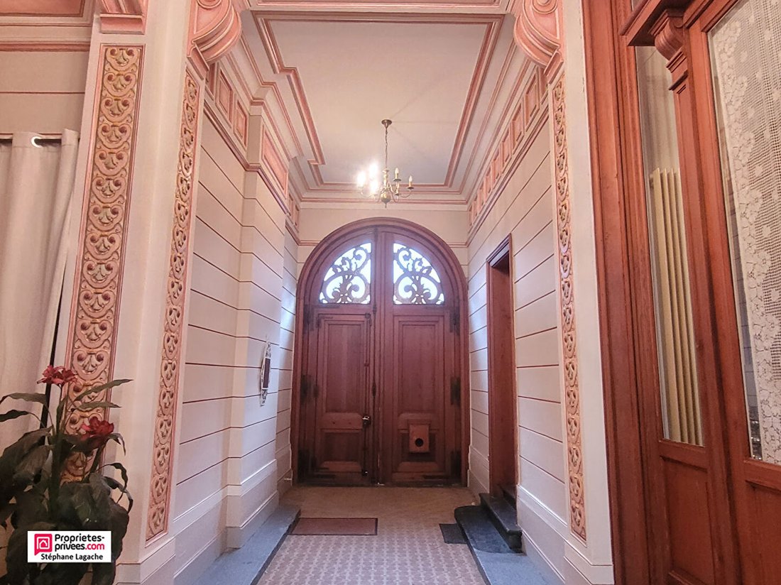 Villa in Centre Ville, Bethune, France 4 - 18405619
