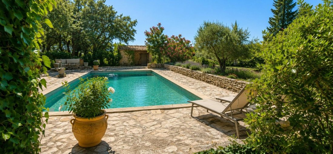 Land in Gordes, Provence-Alpes-Côte d'Azur, France 3 - 18412915