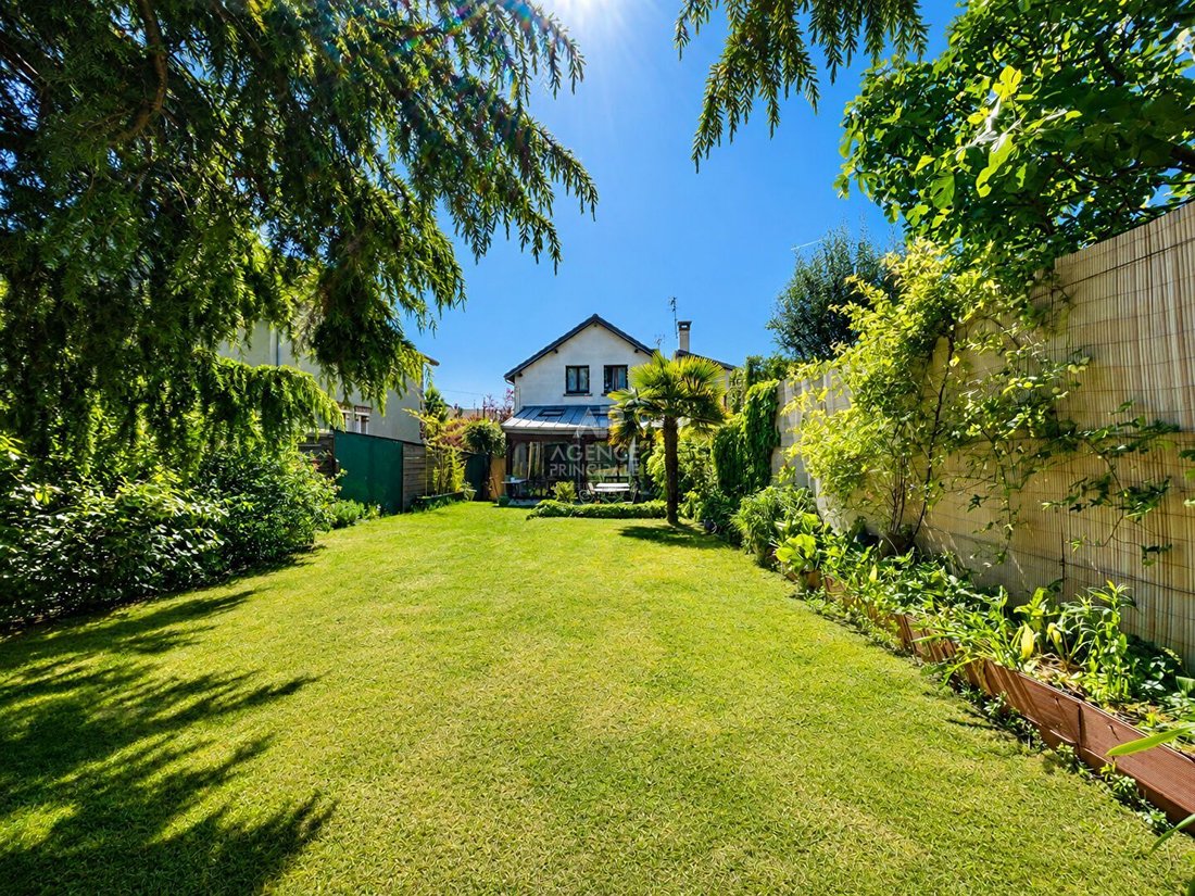 House in Basses Roches, Conflans-Sainte-Honorine, France 1 - 18407658