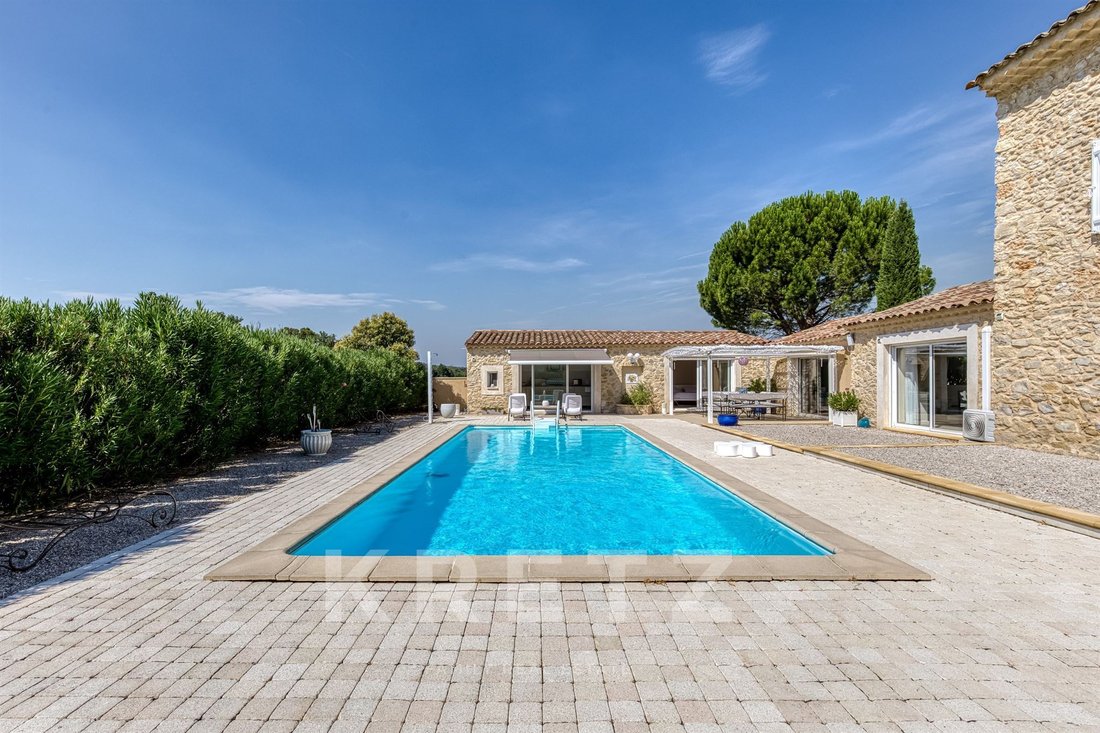 House in Greoux-les-Bains, Provence-Alpes-Côte d'Azur, France 2 - 18409373