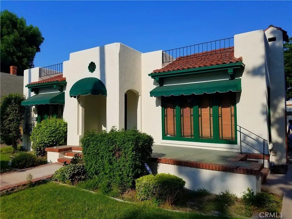 Orange, California, United States 1 - 18413492