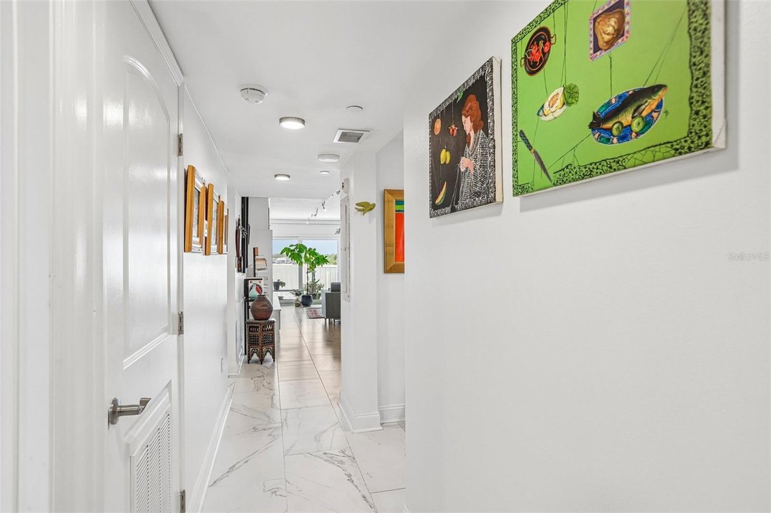 Condo in Tampa, Florida, United States 3 - 18403339