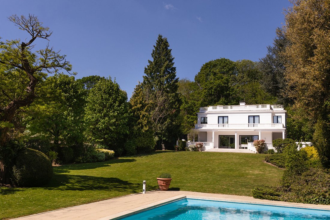 House in Gressets-Centre-Garenne-Bechevet, La Celle-Saint-Cloud, France 2 - 18407685