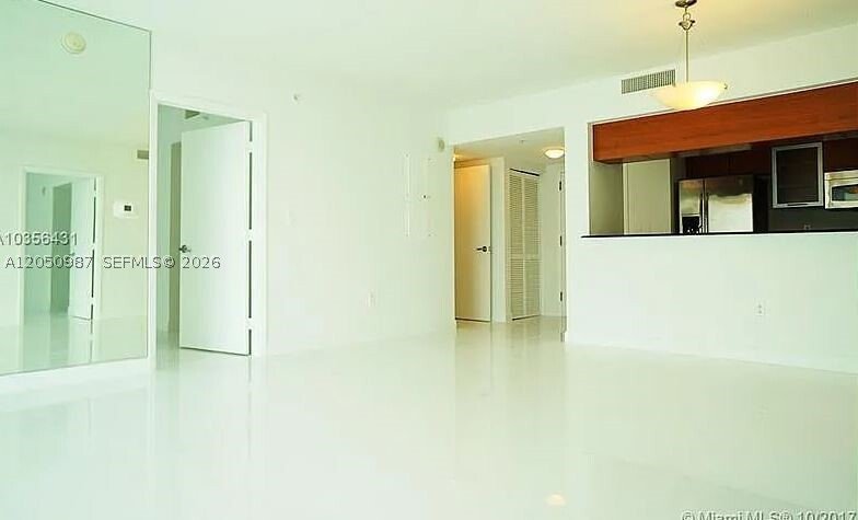 Condo in Miami, Florida, United States 4 - 18403373