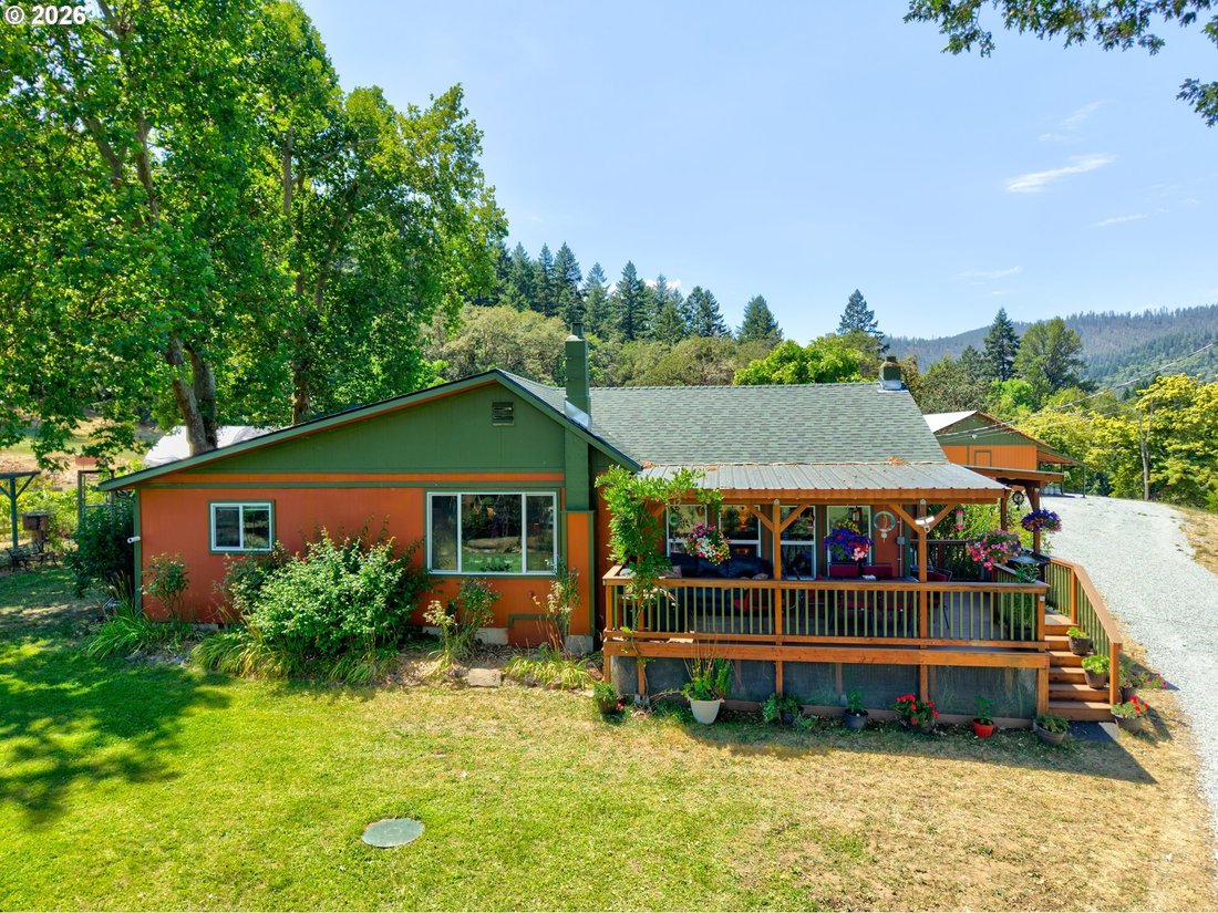 House in Riddle, Oregon, United States 2 - 18411615