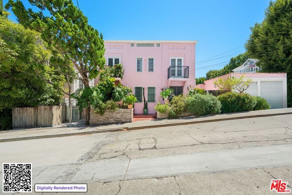 Los Angeles, California, United States 2 - 18407684