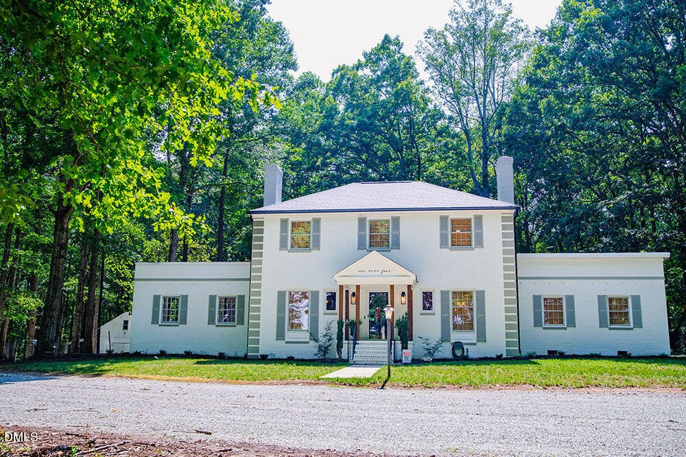 House in Hurdle Mills, North Carolina, United States 1 - 18403473