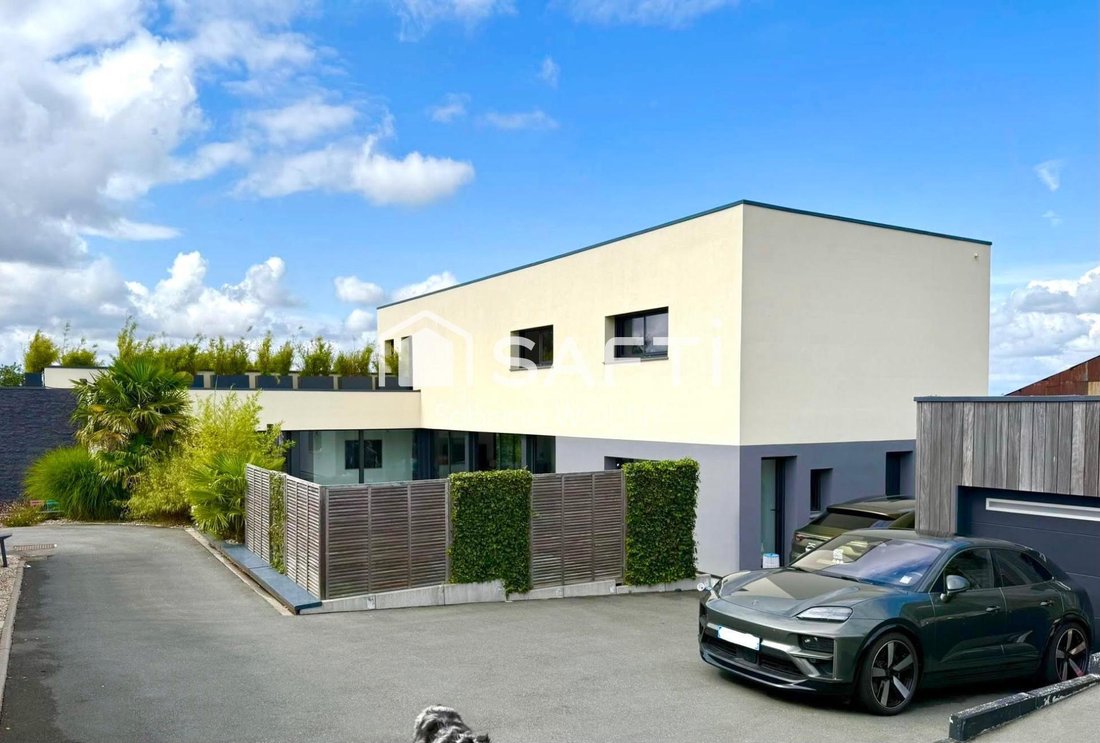 House in Vimy, Hauts-de-France, France 2 - 18412889