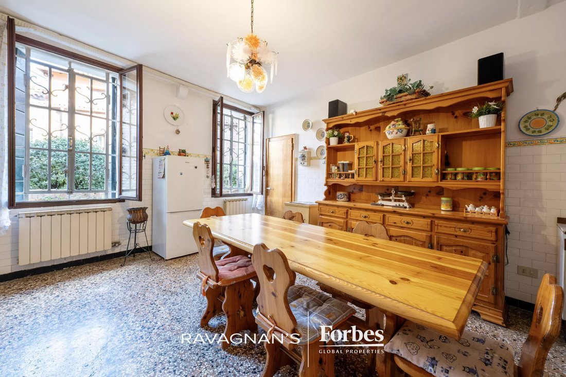 Apartment in Saint Paul, Venice, Italy 2 - 18404769