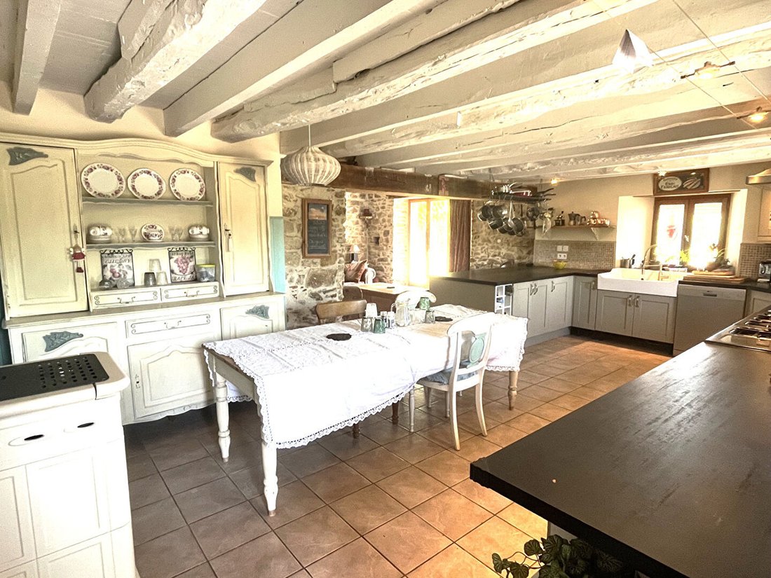 Villa in Saint-Bazile, Nouvelle-Aquitaine, France 4 - 18414093