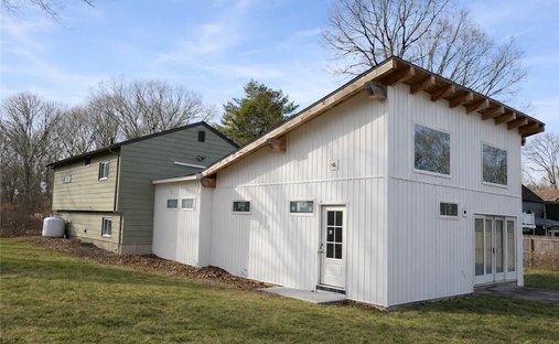 House in South Kingstown, Rhode Island, United States 1