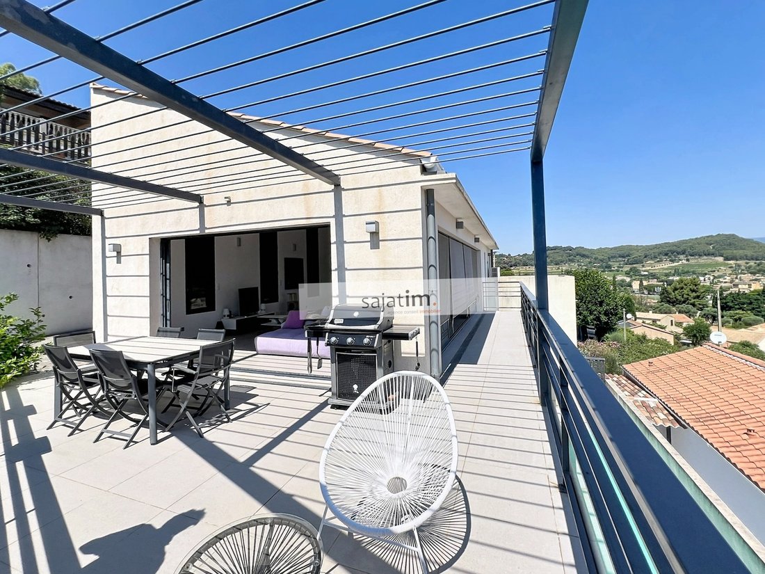 House in Centre Ville, Le Beausset, France 3 - 18410623