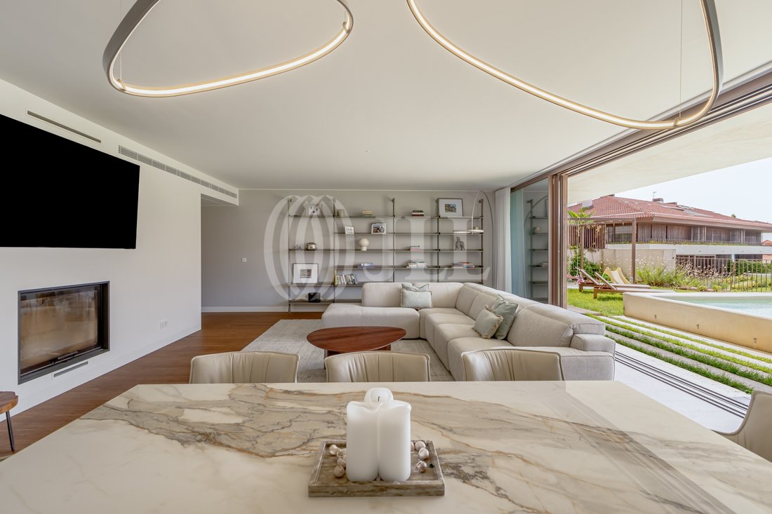 Apartment in Estoril, Cascais e Estoril, Lisbon 4 - 18302683