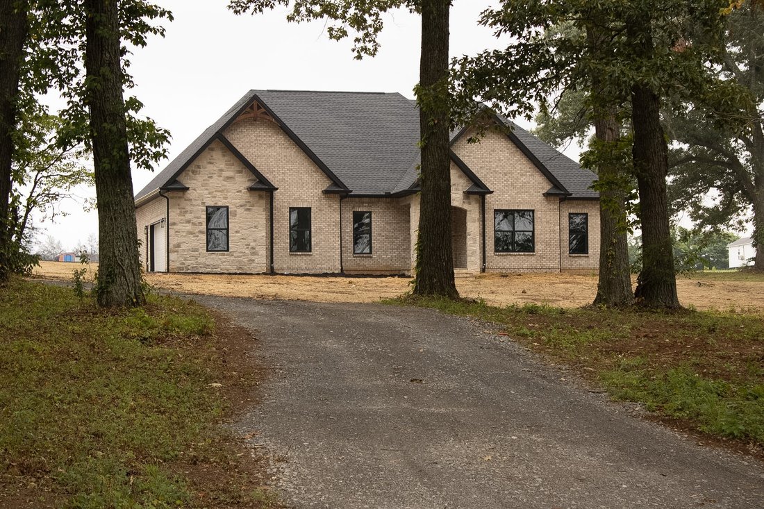 House in Springfield, Tennessee, United States 2 - 18411434