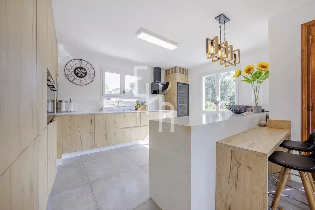 House in Mougins, Provence-Alpes-Côte d'Azur, France 3 - 18405096