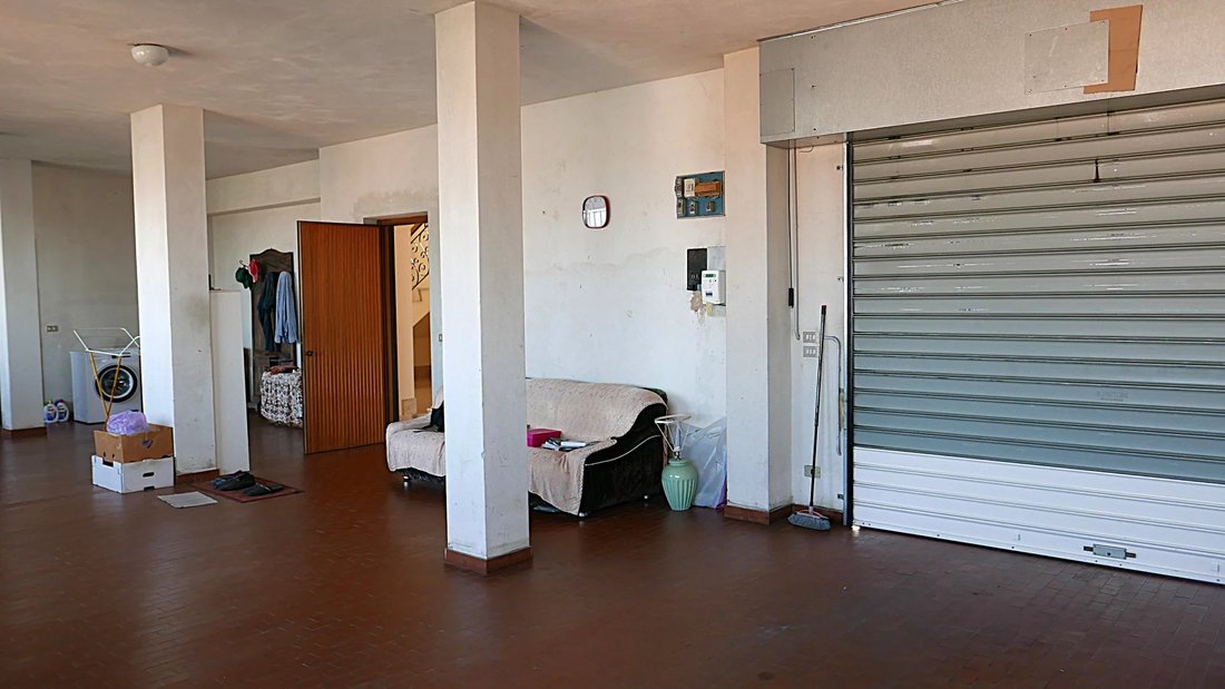 Villa in Vallecrosia, Liguria, Italy 3 - 18413925