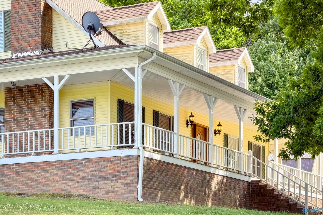House in Danville, Alabama, United States 3 - 18413222