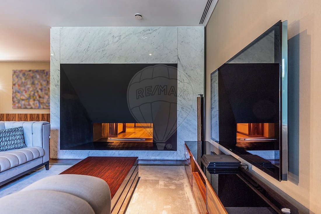 Apartment in Avenidas Novas, Lisbon, Portugal 2 - 18027247