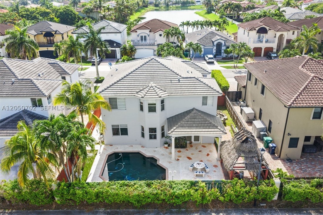 House in Miami, Florida, United States 2 - 18407393