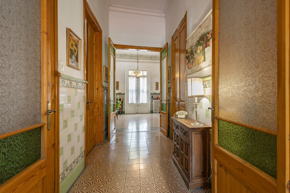 Marianao, Sant Boi de Llobregat, Spain 5 - 18414904