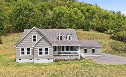 House in West Jefferson, North Carolina, United States 1