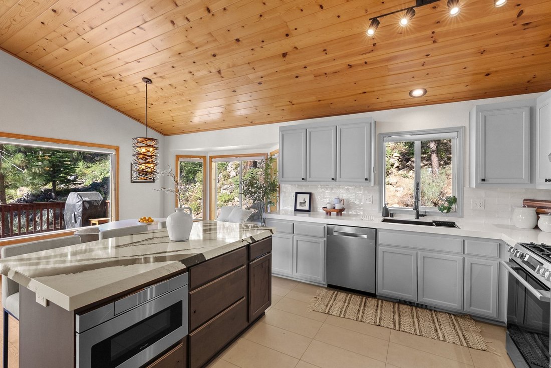 House in Truckee, California, United States 2 - 18404859