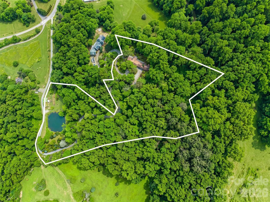 House in Leicester, North Carolina, United States 2 - 17124247