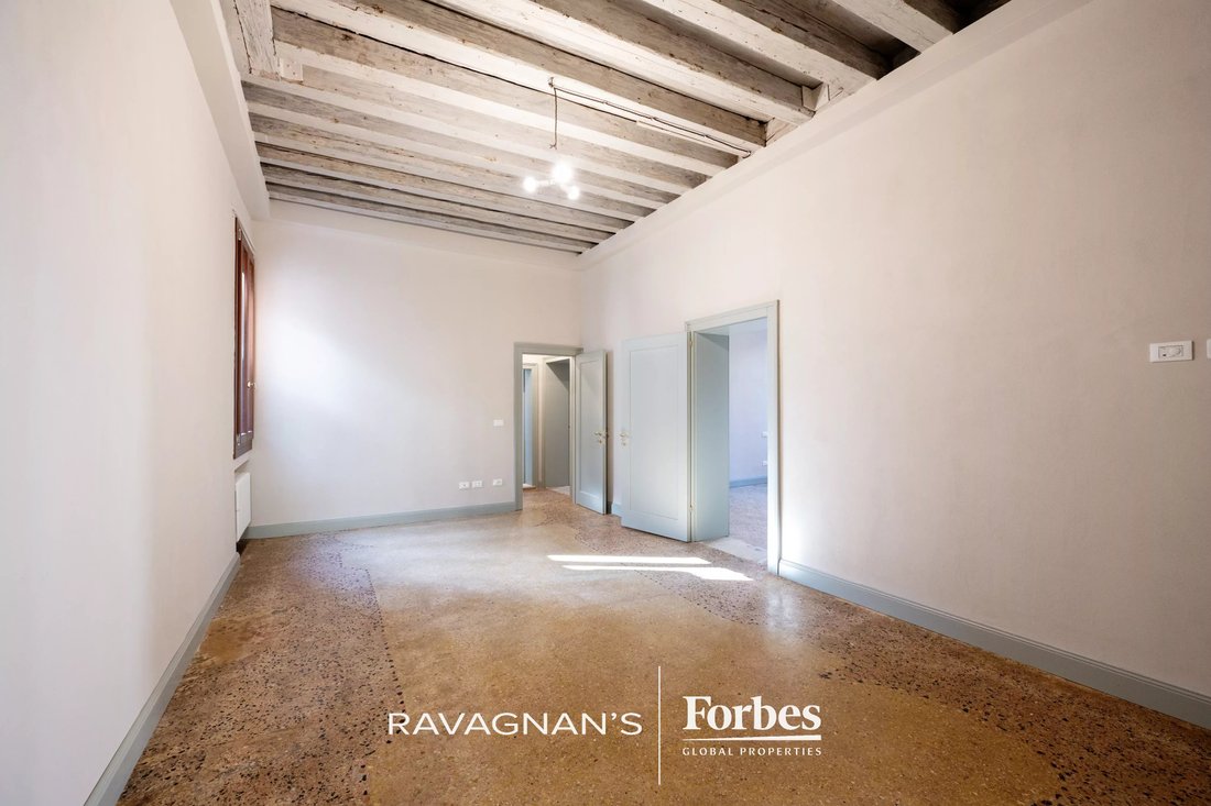 Apartment in Castello, Venice, Italy 5 - 18404749