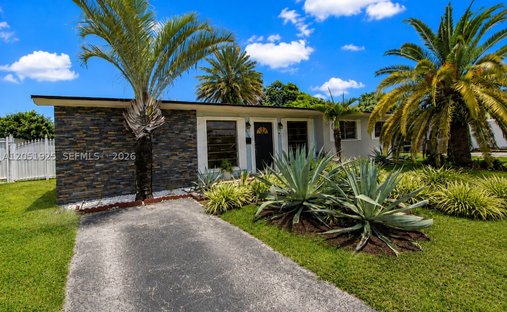 House in Hialeah, Florida, United States 1