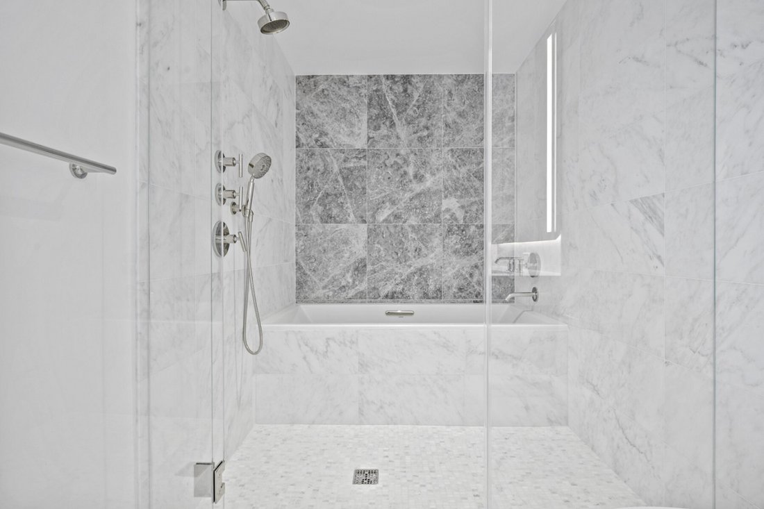 Condo in Hoboken, New Jersey, United States 5 - 18411802