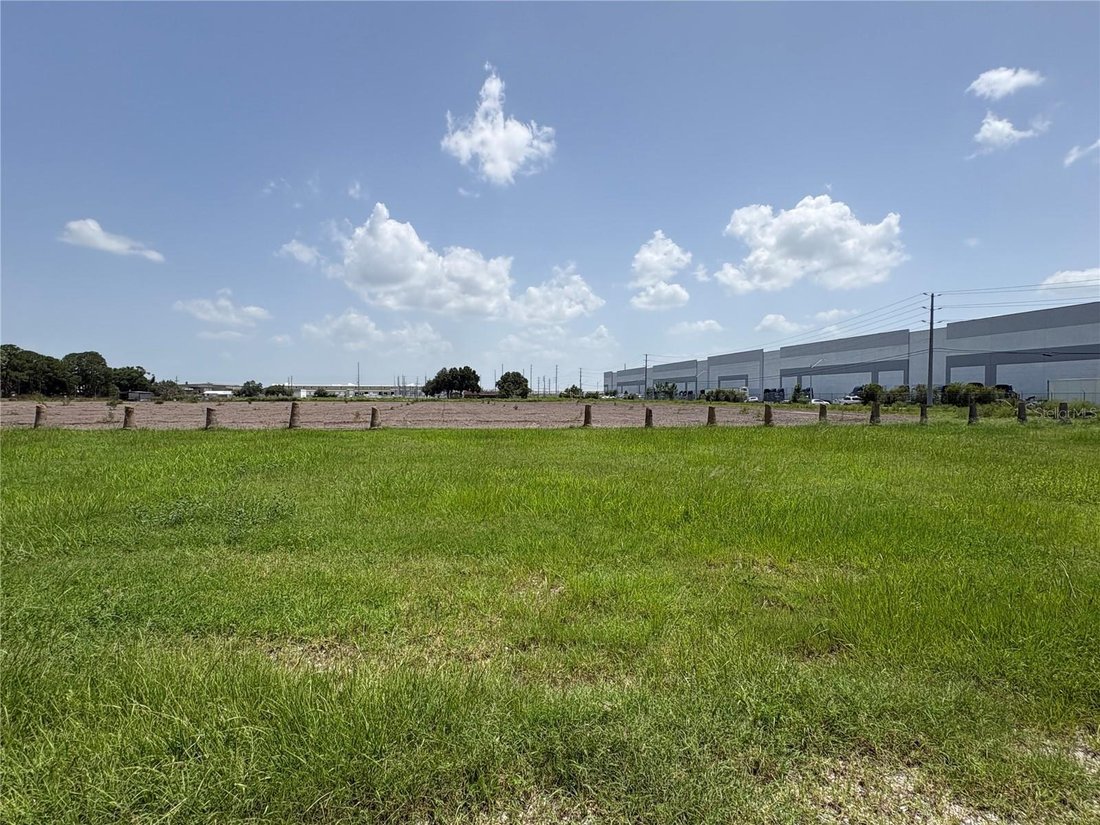 Land in Lakeland, Florida, United States 1 - 18409045