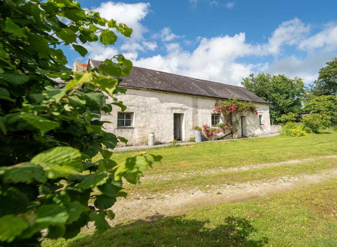 Farm Ranch in Clydau, Wales 5 - 18411103