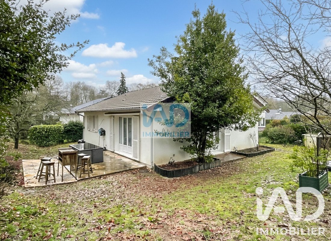 House in Longpont-sur-Orge, Ile-de-France, France 2 - 18414252