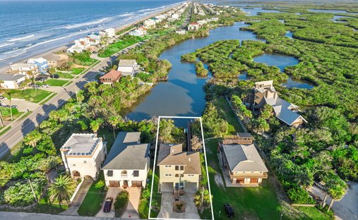 Maison à New Smyrna Beach, Floride, États-Unis 1