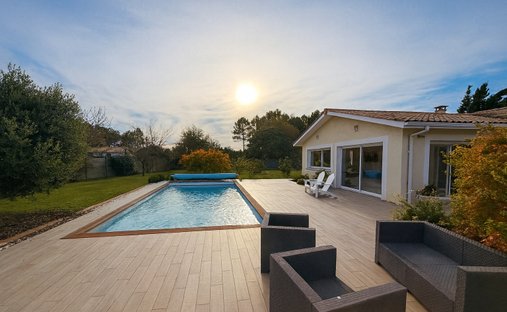 Villa in Salles, Nouvelle-Aquitaine, France 1