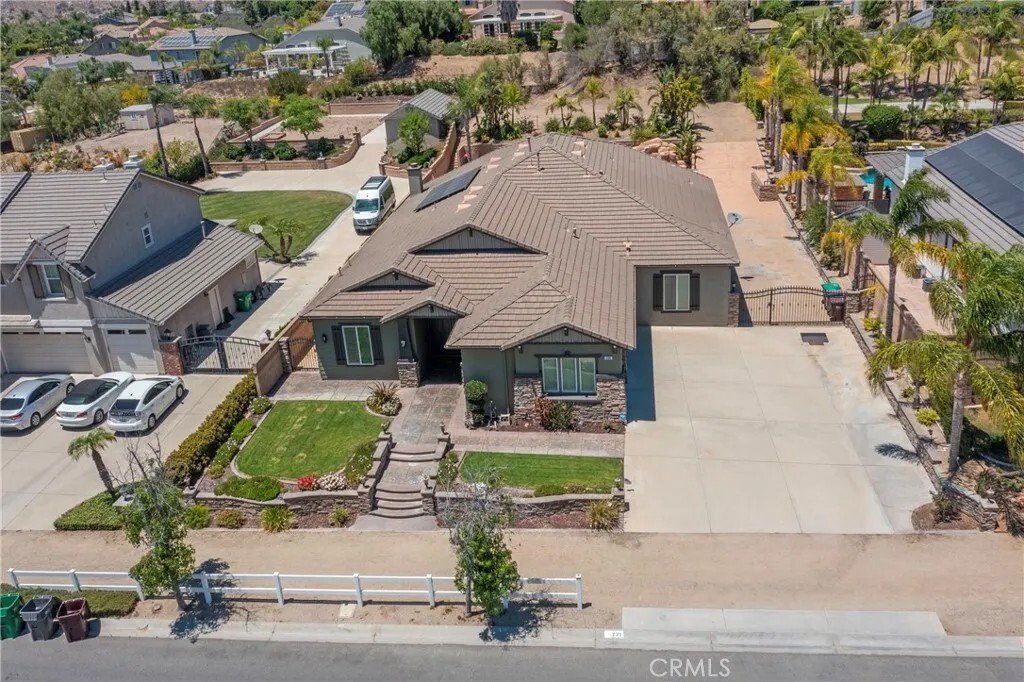 Condo in Norco, California, United States 1 - 18342508