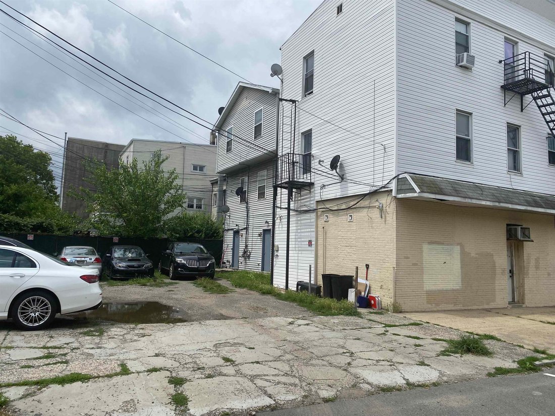 Casa a Bayonne, New Jersey, Stati Uniti 4 - 18404828