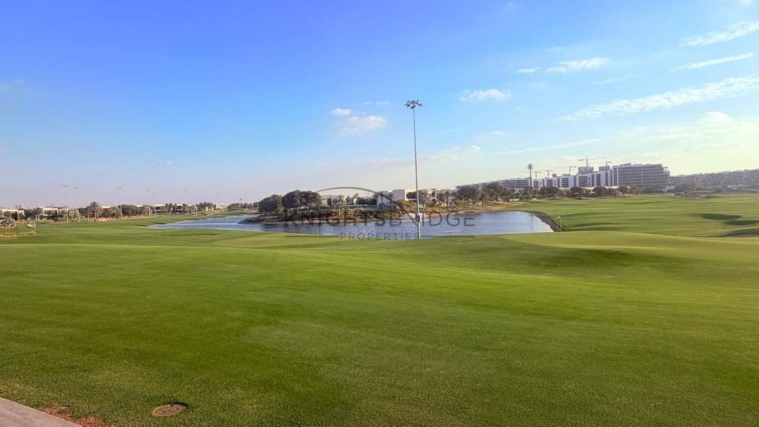 Townhouse in Damac Hills, Dubai, United Arab Emirates 2 - 18411499