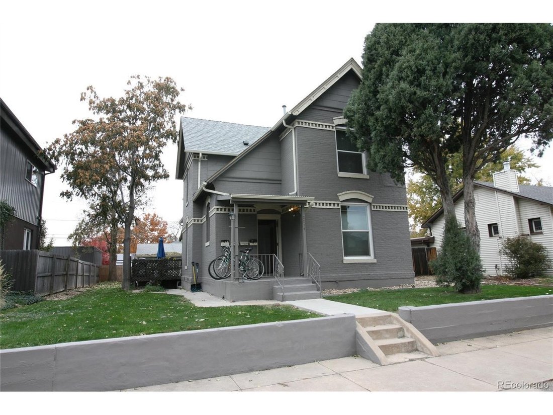 Denver, Colorado, United States 1 - 18407119