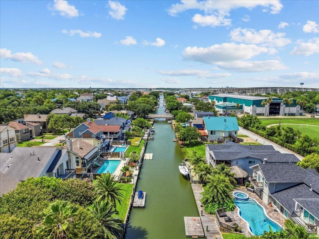 House in Kemah, Texas, United States 3 - 18416393