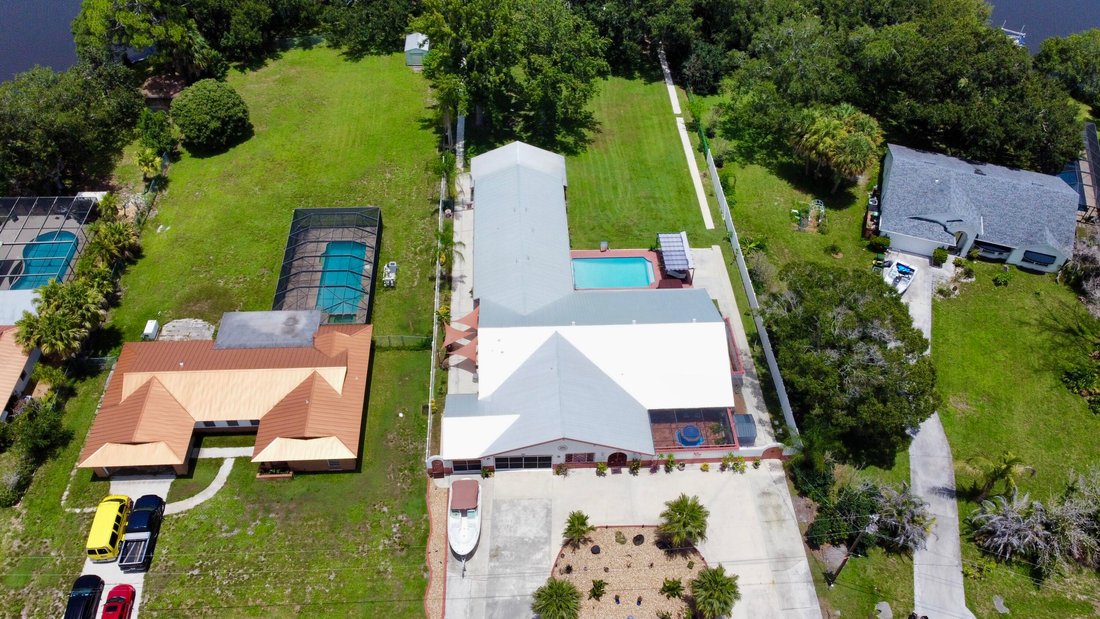 House in Port St. Lucie, Florida, United States 2 - 18416294