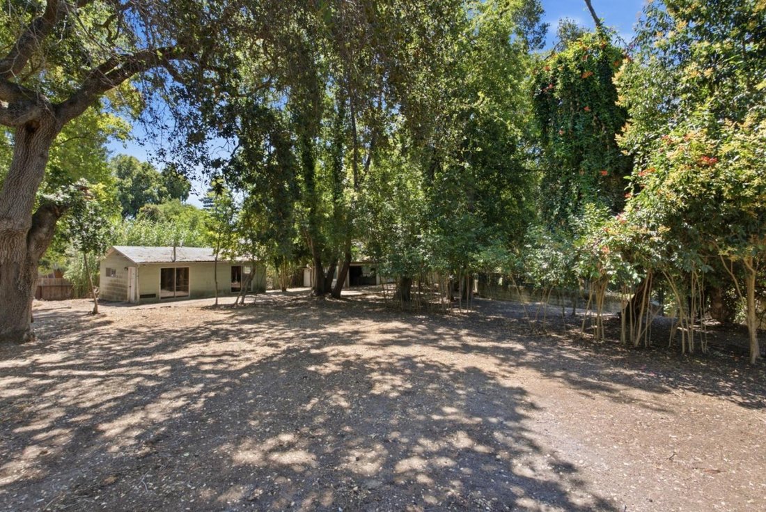 House in San Carlos, California, United States 4 - 18411361