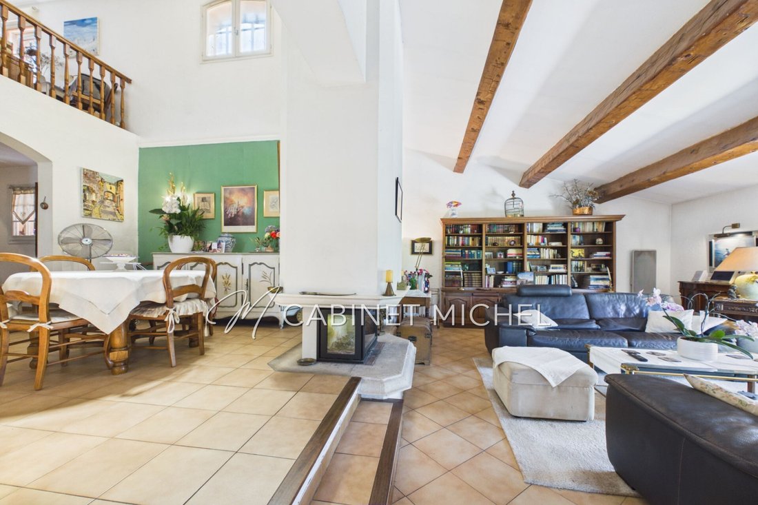 Villa in Le Rouret, Provence-Alpes-Côte d'Azur, France 5 - 18411873