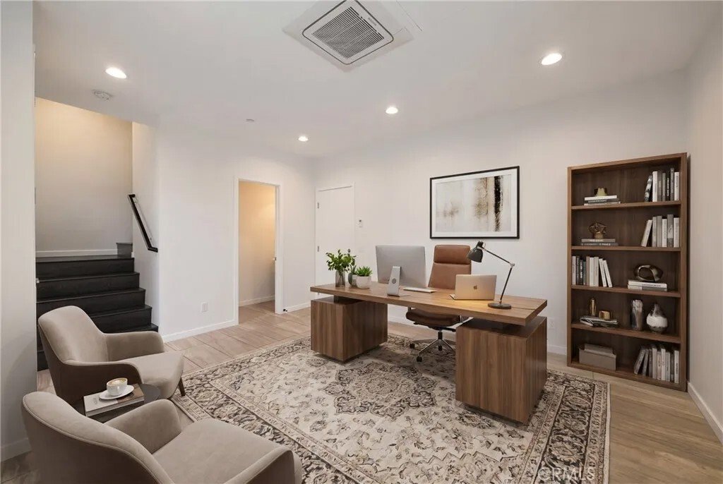 Townhouse in Costa Mesa, California, United States 5 - 17934748