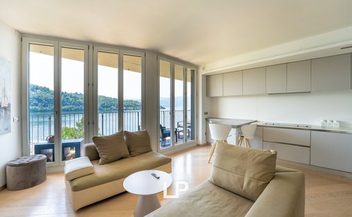 Apartment in Laveno-Mombello, Lombardy, Italy 1